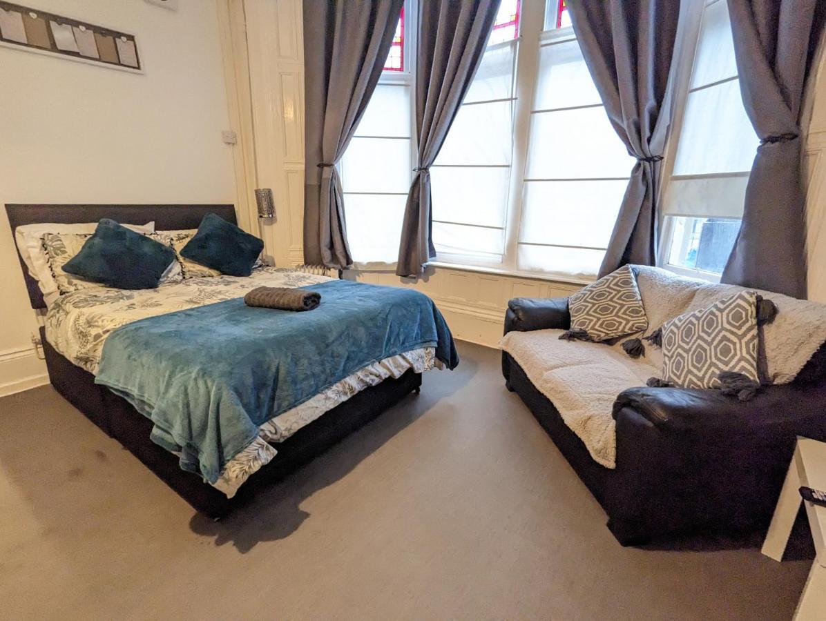 1 Bedroom Studio In A Supurb Area Of คาร์ดิฟฟ์ ภายนอก รูปภาพ